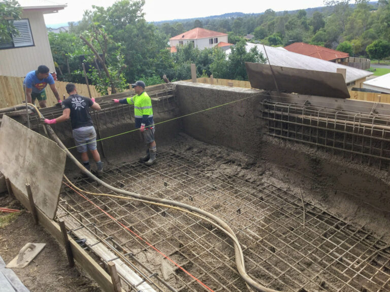 Applying the concrete